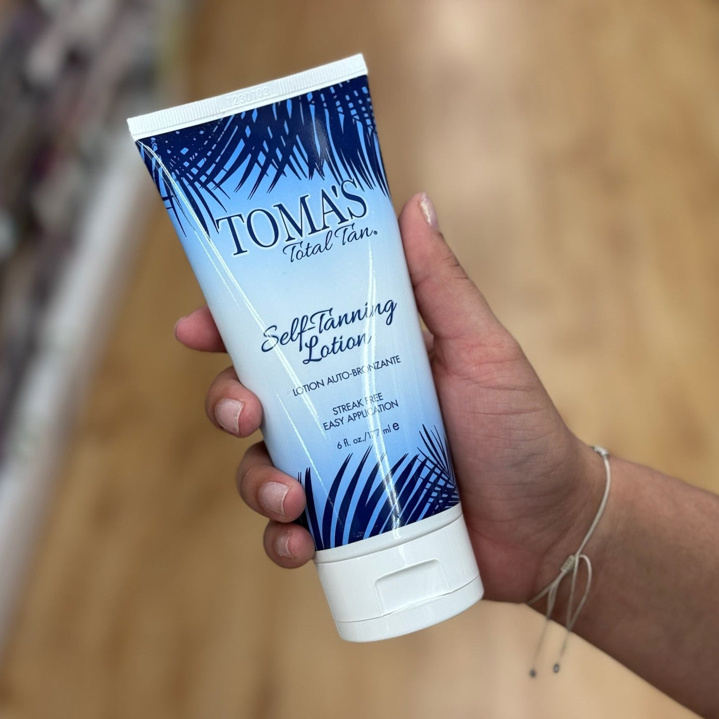Toma's Total Tan Self-Tanning Lotion
